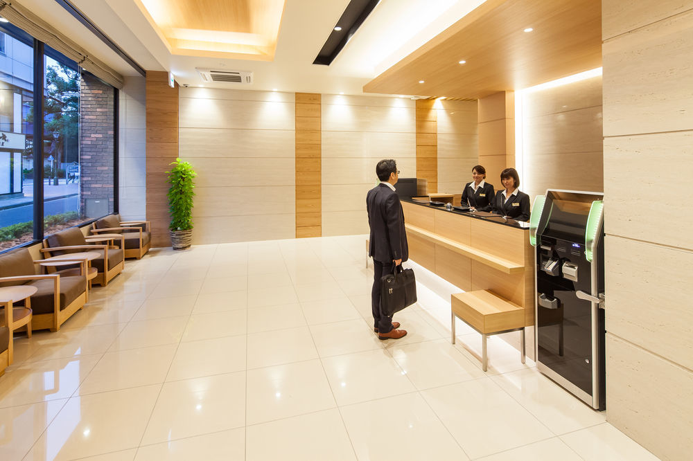 Y'S Cabin Yokohama Kannai Exteriör bild