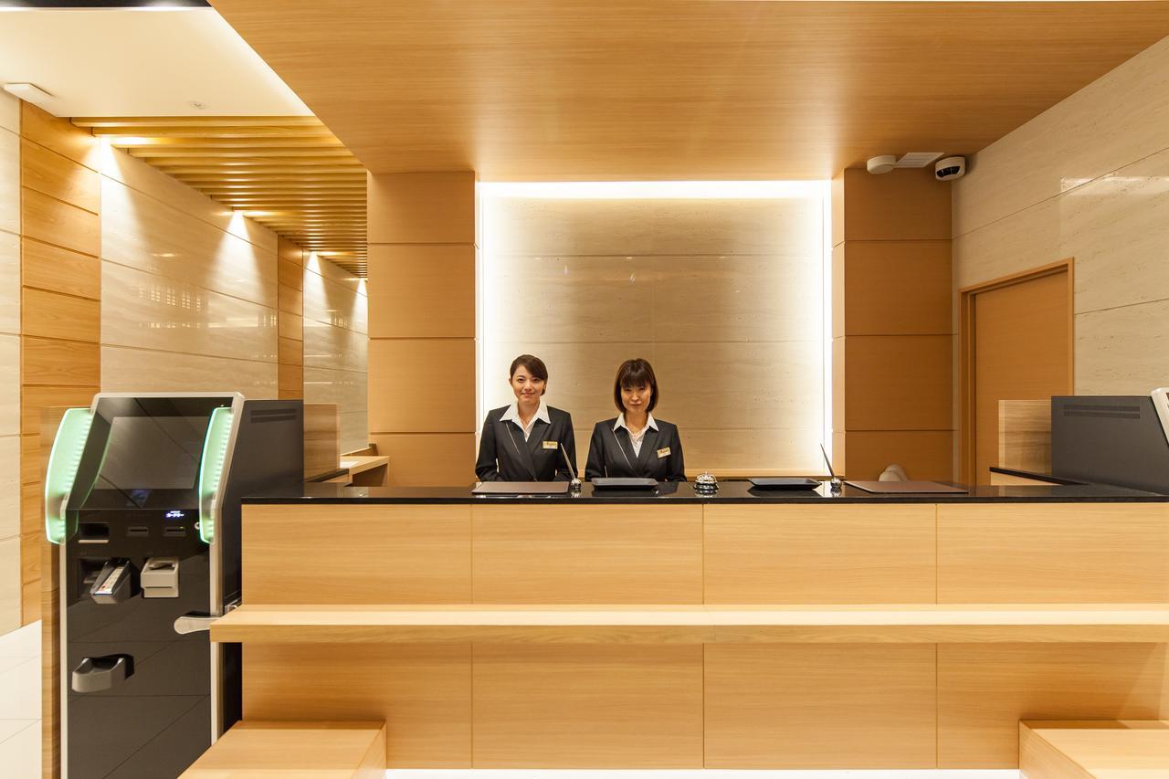 Y'S Cabin Yokohama Kannai Exteriör bild