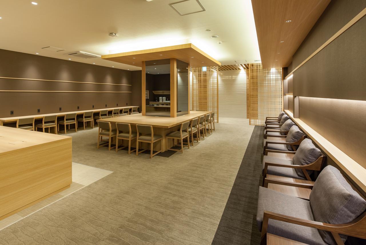Y'S Cabin Yokohama Kannai Exteriör bild